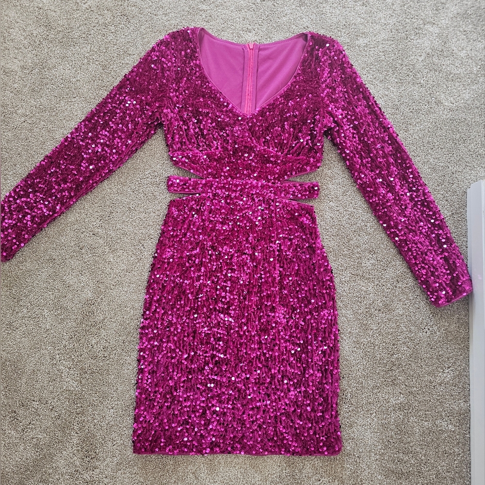 Elegant Pink Sequin Velvet Dress